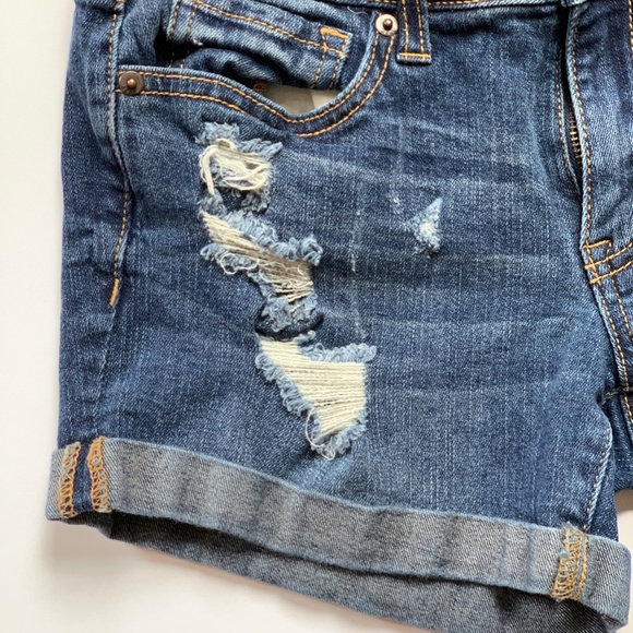 Aeropostale High-Rise Curvy Denim Midi Shorts Size 4 EUC - Picture 4 of 8